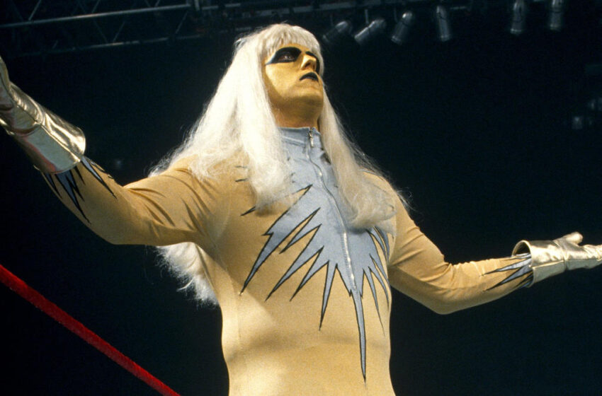  Goldust – The Bizarre and Boundary-Pushing Enigma of WWF/WWE