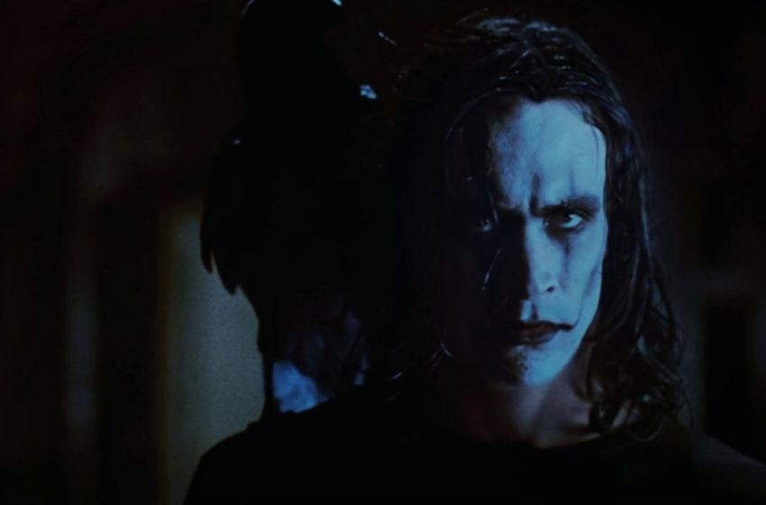  “The Crow” (1994): A Gothic Masterpiece – Film Review